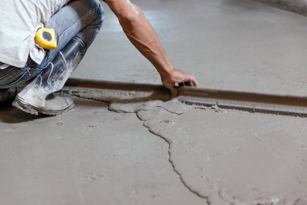 Best Concrete Walkway Installation  in Salina, UT